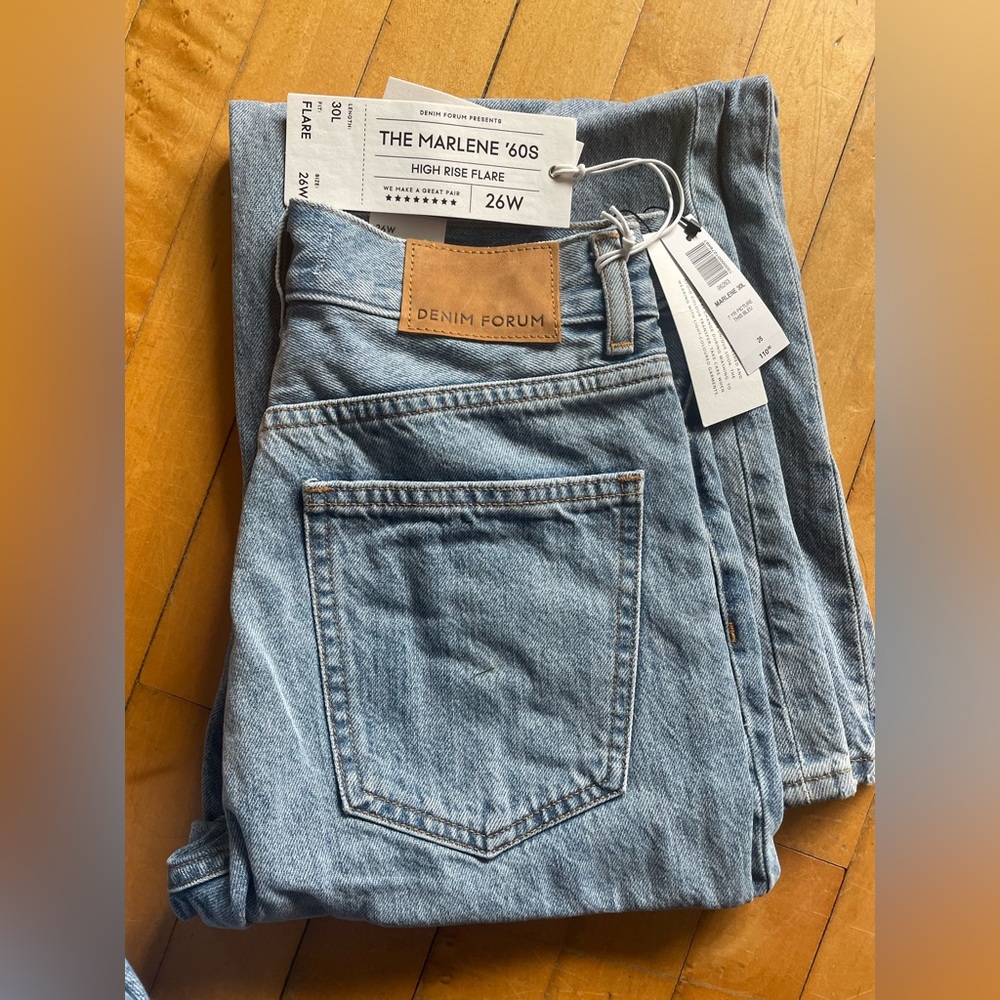 Aritzia High Rise Flare Blue Jeans 26W 30L Denim Forum